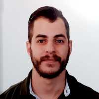 David E Lares S