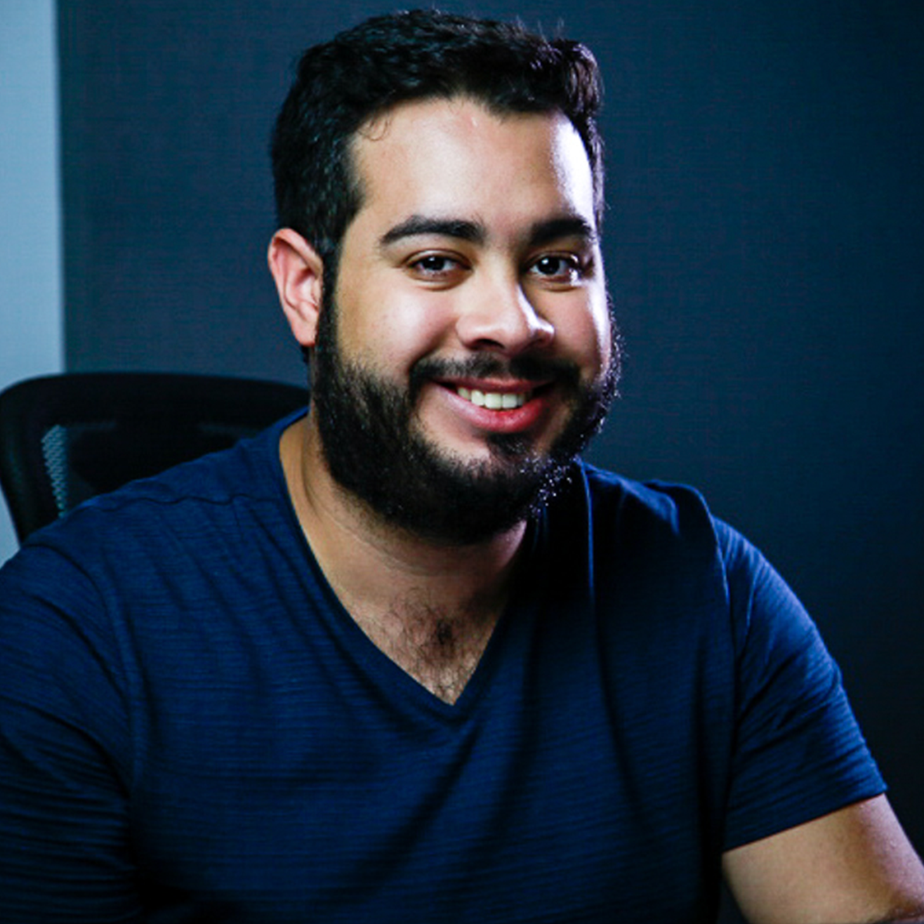 Yamil Asusta